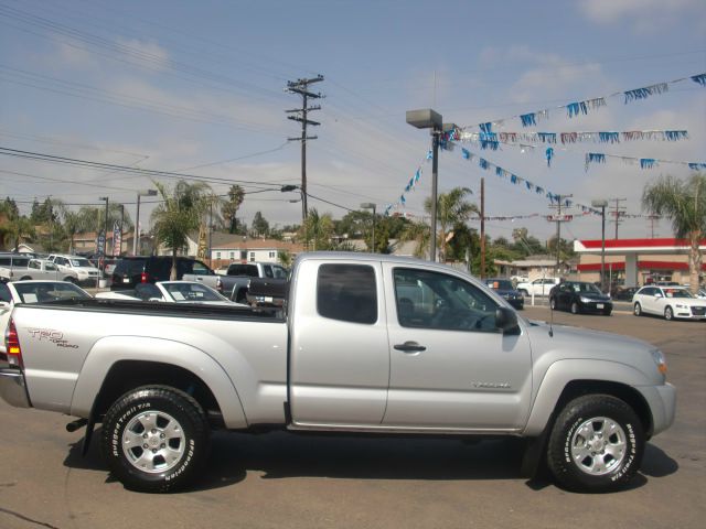 Toyota Tacoma 2009 photo 30