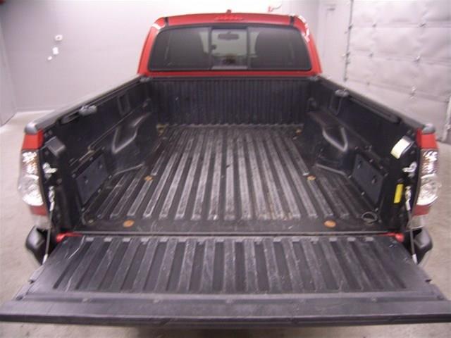 Toyota Tacoma 2010 photo 6