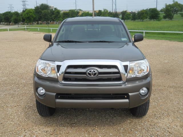 Toyota Tacoma 2010 photo 4