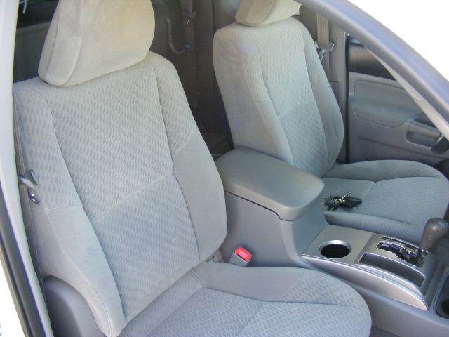 Toyota Tacoma 2010 photo 9