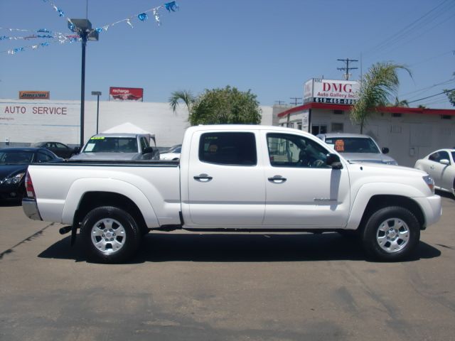 Toyota Tacoma 2010 photo 18