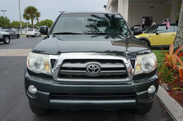 Toyota Tacoma 2010 photo 3