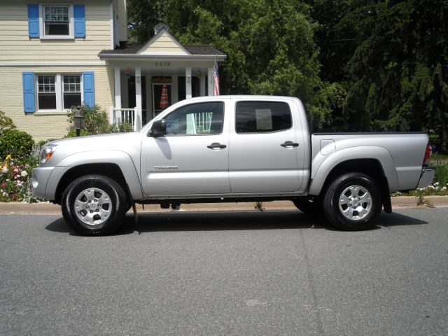 Toyota Tacoma 2010 photo 20