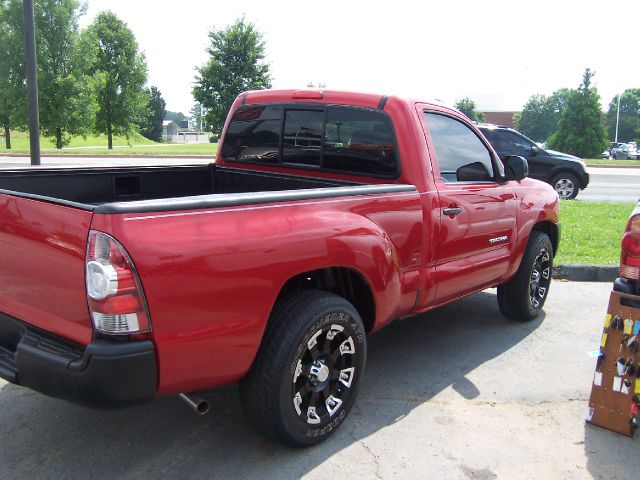 Toyota Tacoma 2010 photo 4