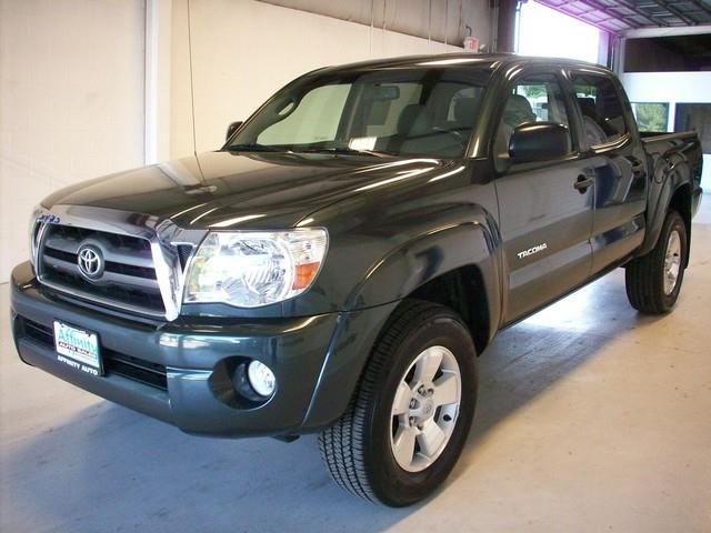 Toyota Tacoma 2010 photo 3