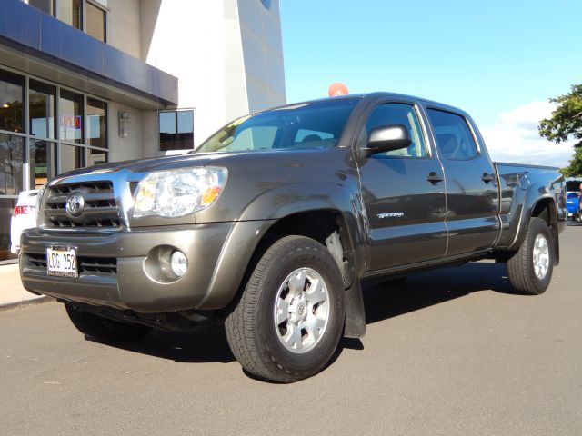 Toyota Tacoma 2010 photo 2