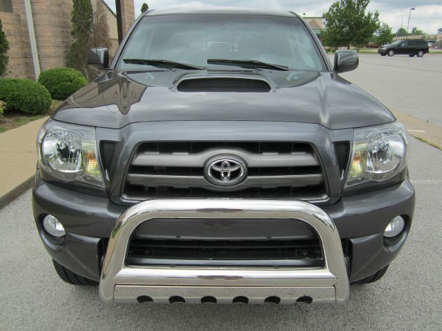 Toyota Tacoma 2010 photo 3