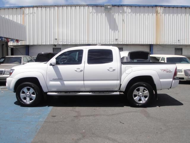 Toyota Tacoma 2010 photo 1