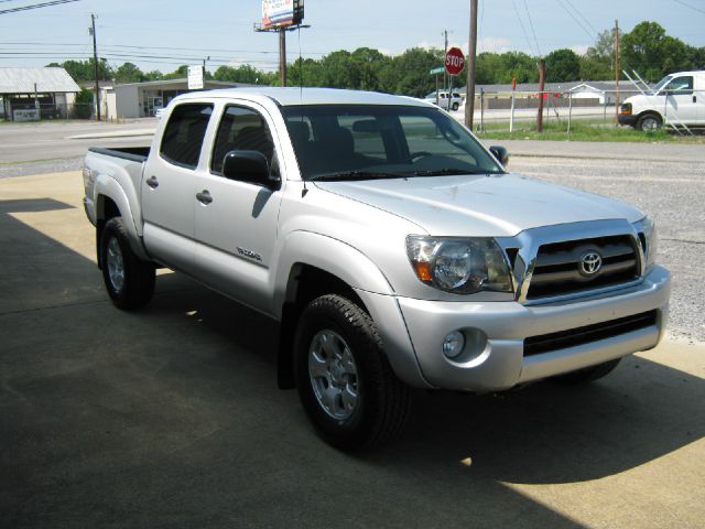 Toyota Tacoma 2010 photo 1