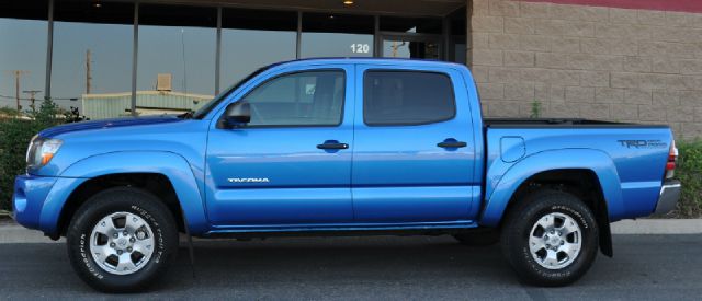 Toyota Tacoma 2010 photo 11