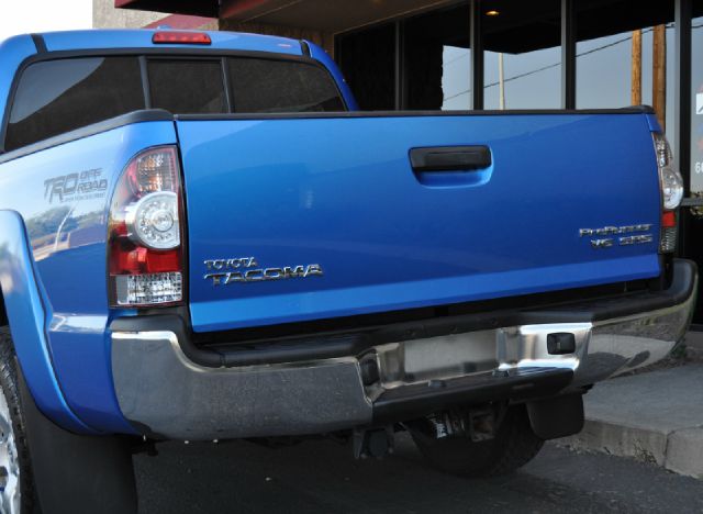 Toyota Tacoma 2010 photo 13