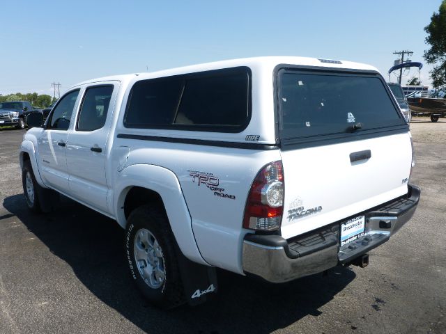 Toyota Tacoma 2011 photo 4