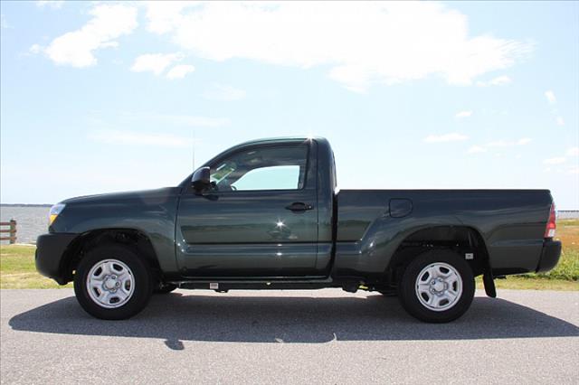 Toyota Tacoma 2011 photo 2