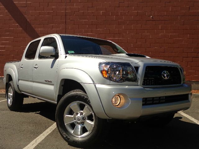 Toyota Tacoma 2011 photo 4