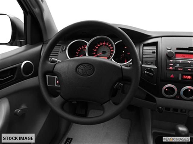 Toyota Tacoma 2011 photo 3