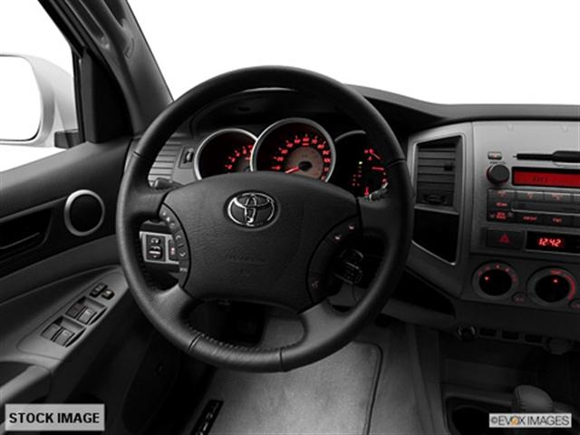 Toyota Tacoma 2011 photo 3