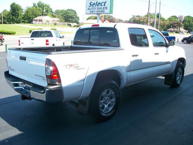 Toyota Tacoma 2011 photo 4