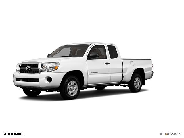 Toyota Tacoma 2011 photo 2