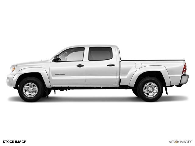 Toyota Tacoma Red Line Unspecified