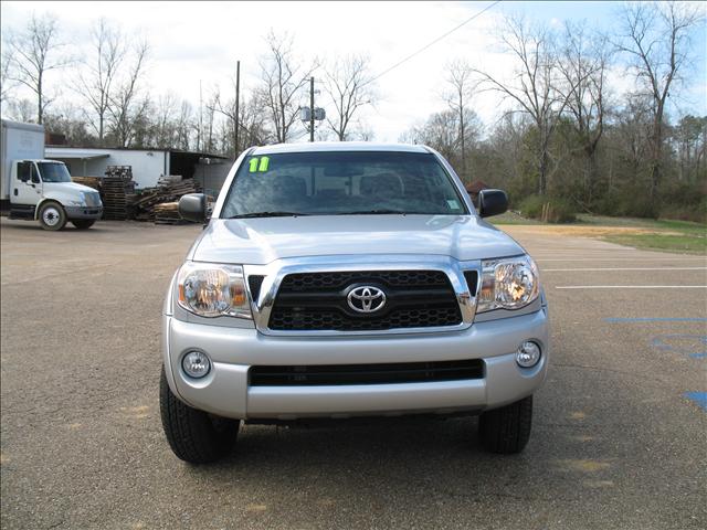 Toyota Tacoma 2011 photo 1