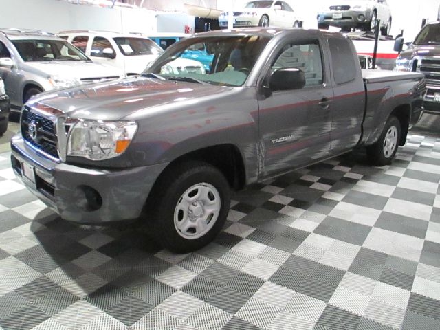 Toyota Tacoma 2011 photo 3