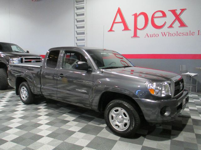 Toyota Tacoma 2011 photo 4