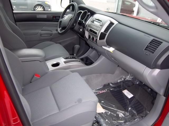 Toyota Tacoma 2011 photo 4