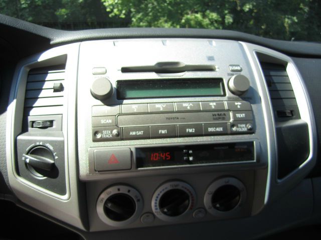 Toyota Tacoma 2011 photo 3