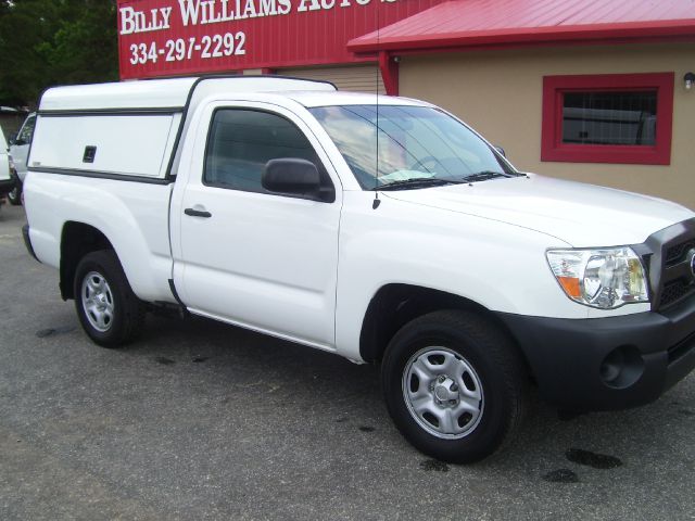 Toyota Tacoma 2011 photo 2