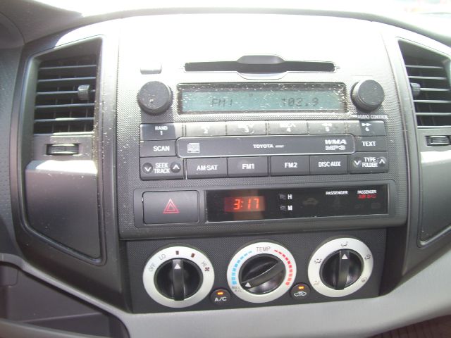 Toyota Tacoma 2011 photo 20