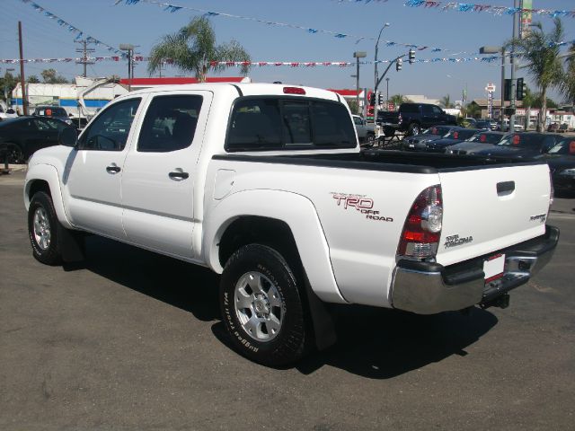 Toyota Tacoma 2011 photo 3