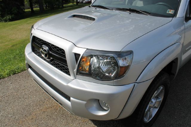 Toyota Tacoma 2011 photo 6