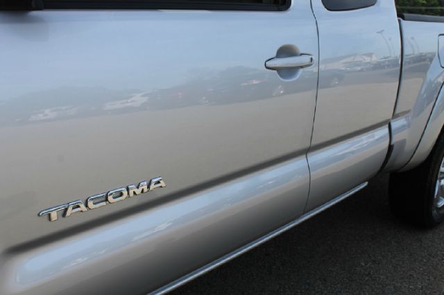 Toyota Tacoma 2011 photo 7