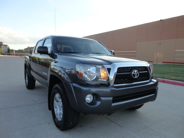 Toyota Tacoma 2011 photo 2