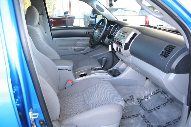 Toyota Tacoma 2011 photo 3