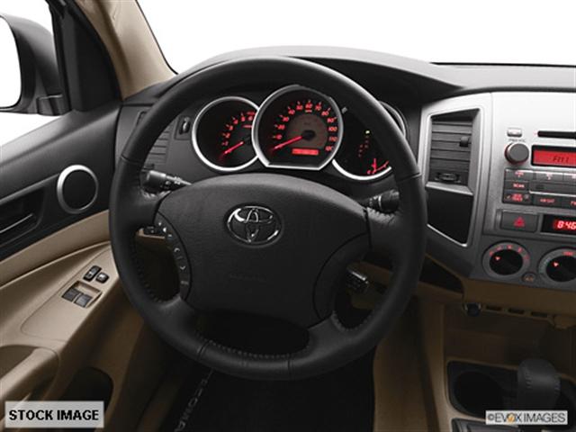 Toyota Tacoma 2011 photo 3