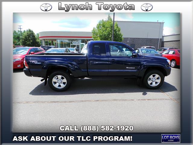 Toyota Tacoma 2012 photo 1