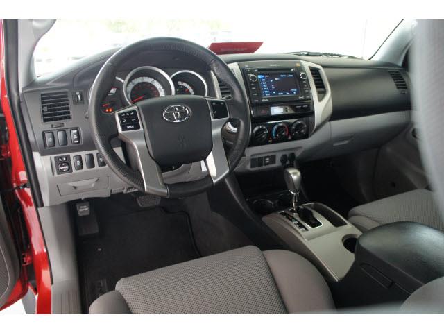 Toyota Tacoma 2012 photo 19