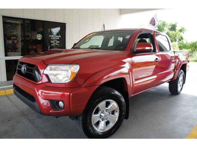 Toyota Tacoma 2012 photo 8