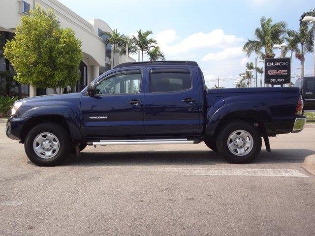 Toyota Tacoma 2012 photo 3