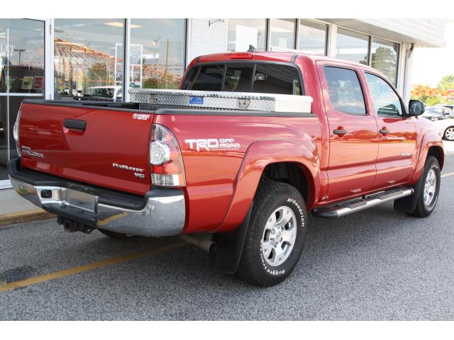 Toyota Tacoma 2012 photo 2