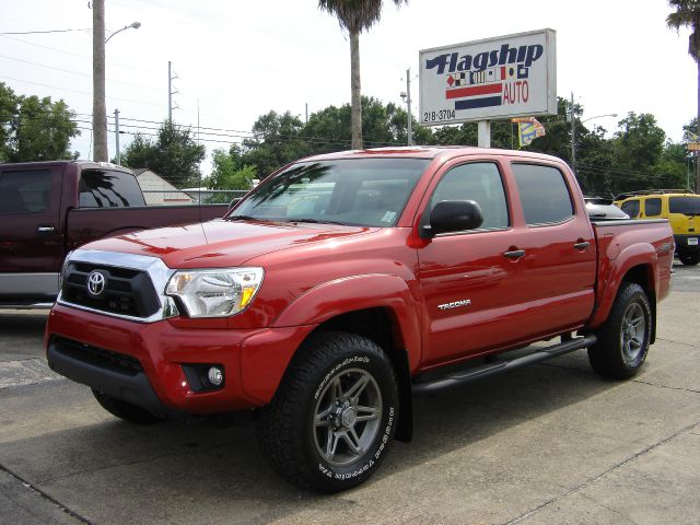 Toyota Tacoma 2013 photo 2