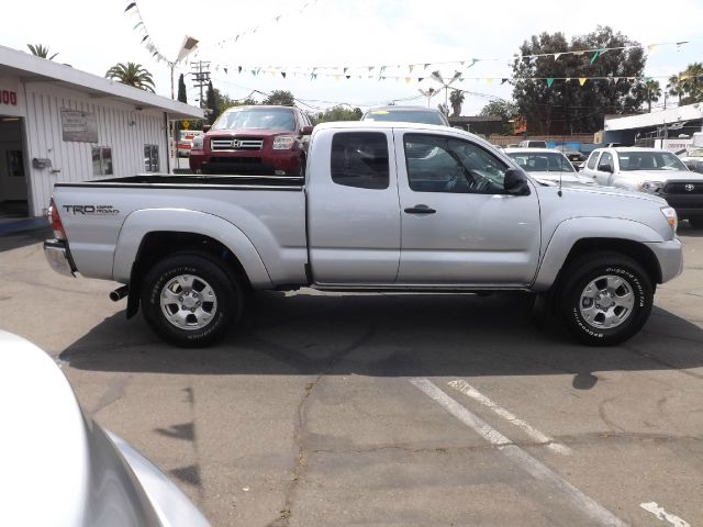 Toyota Tacoma 2013 photo 1