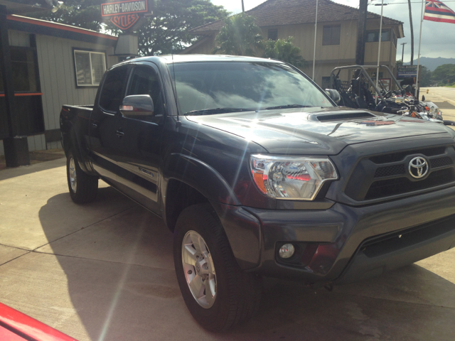 Toyota Tacoma 2013 photo 1