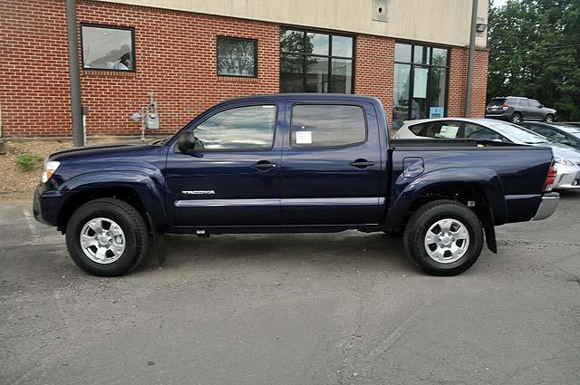 Toyota Tacoma 2013 photo 3