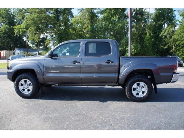 Toyota Tacoma 2013 photo 1