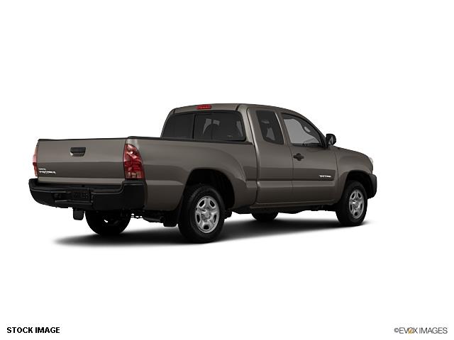 Toyota Tacoma 2013 photo 2