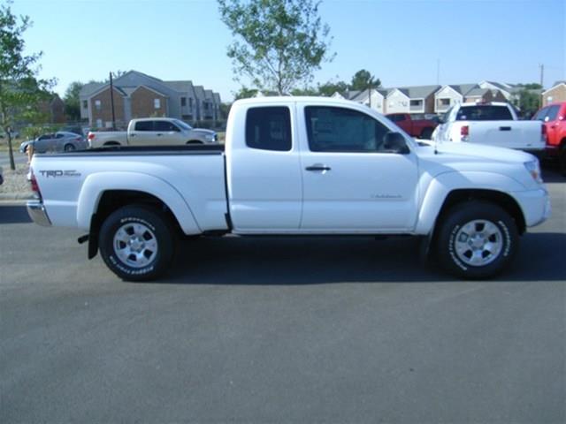 Toyota Tacoma 2013 photo 3