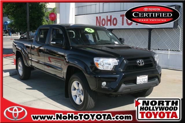 Toyota Tacoma 2013 photo 2