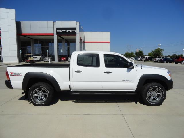 Toyota Tacoma 2013 photo 3